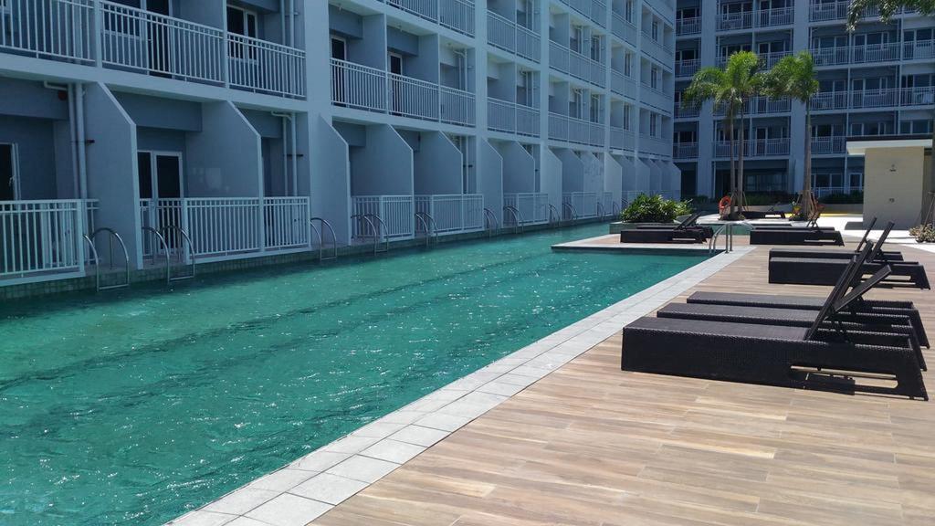 Smdc Breeze Residences By Dominga Manille Extérieur photo